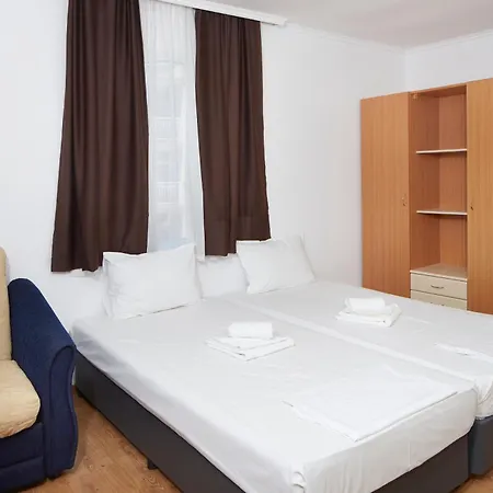 Hotel Opal 3*