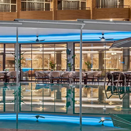 Boutique Opal Ultra Hotell Slăntjev Brjag