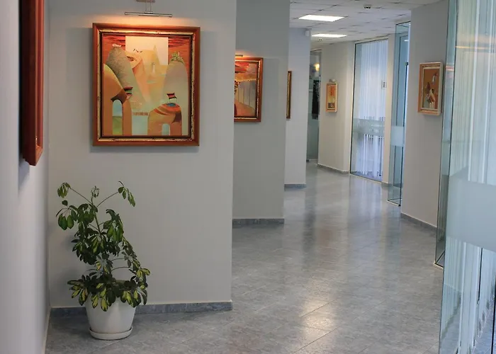 Hotel Opal Sluneční pobřeží